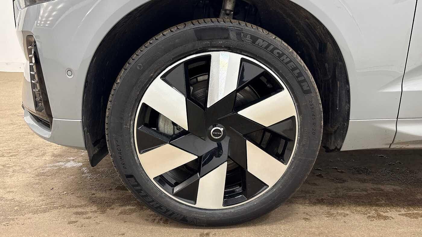 Used Volvo XC60 2025 for sale - 76498461: Photo 16