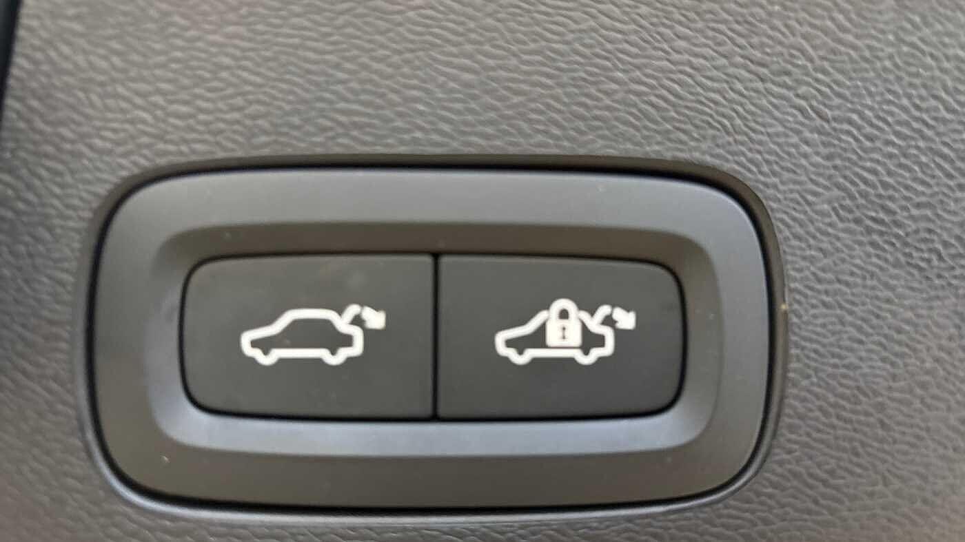 Used Volvo XC60 2025 for sale - 76498461: Photo 19