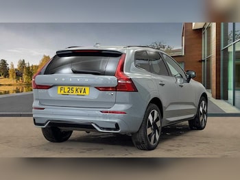Used Volvo XC60 2025 for sale - 76498461: Photo
