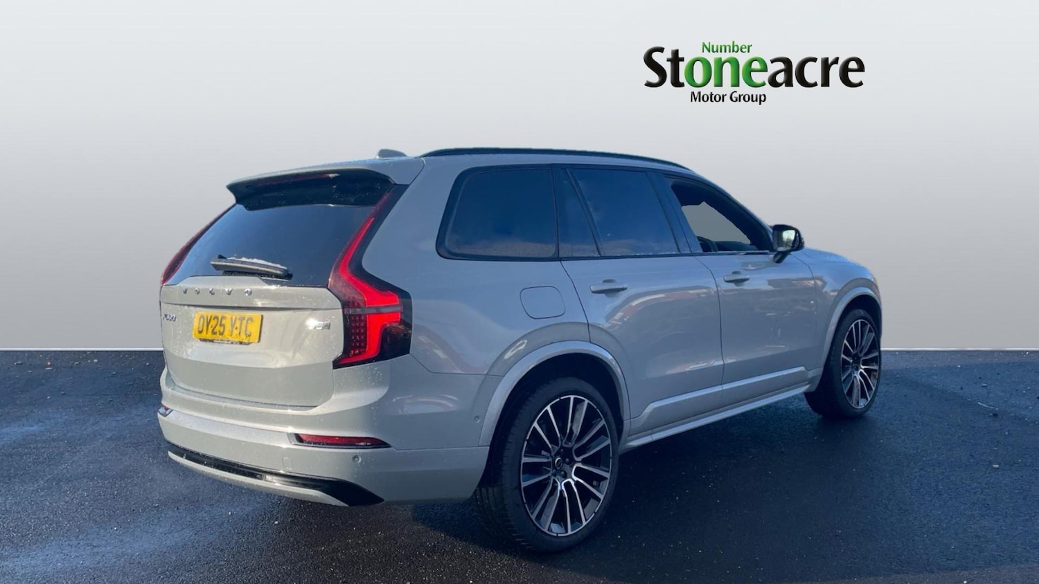Used Volvo XC90 2025 for sale - 76992755: Photo 2