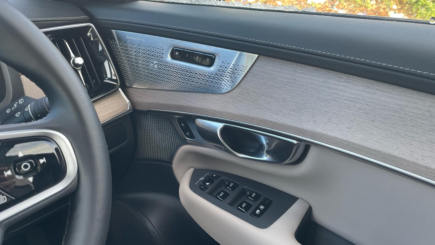 Used Volvo XC90 2025 for sale - 76992755: Photo 24