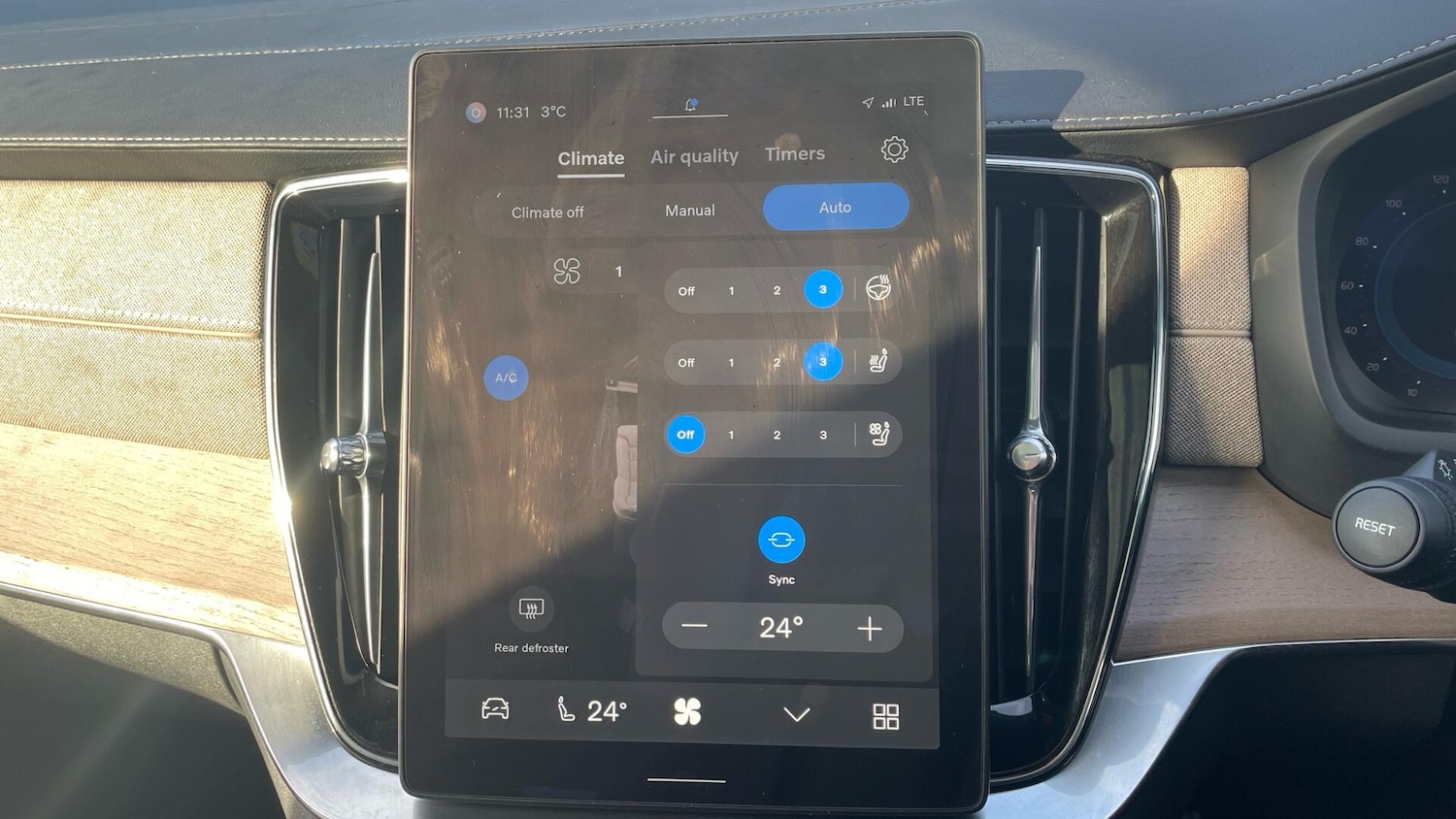 Used Volvo XC90 2025 for sale - 76992755: Photo 35