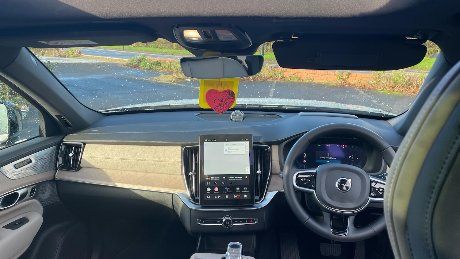 Used Volvo XC90 2025 for sale - 76992755: Photo 5