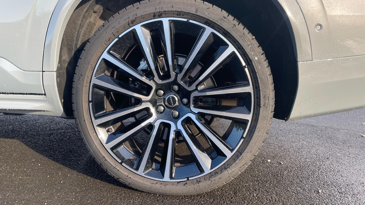 Used Volvo XC90 2025 for sale - 76992755: Photo 9