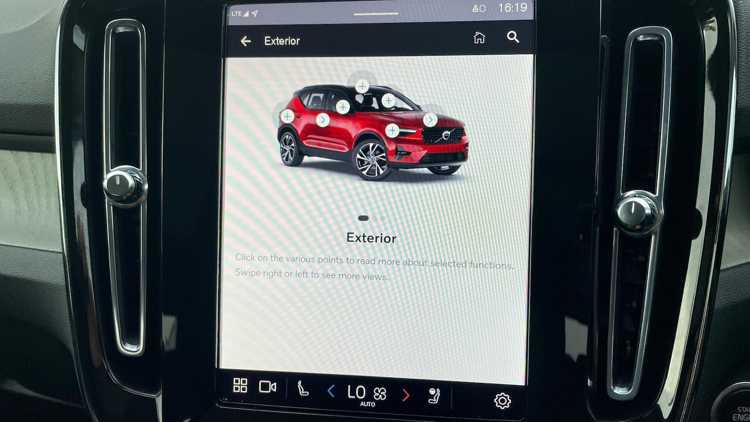 Used Volvo XC40 2024 for sale - 76856039: Photo 67