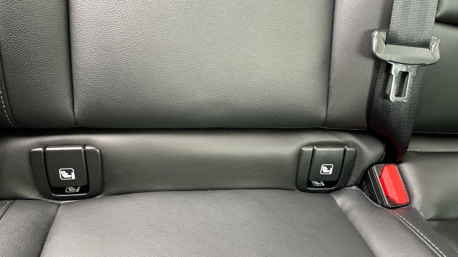 Used Volvo XC40 2024 for sale - 76856039: Photo 73