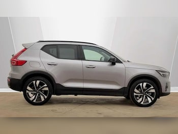 Used Volvo XC40 2025 for sale - 78842327: Photo
