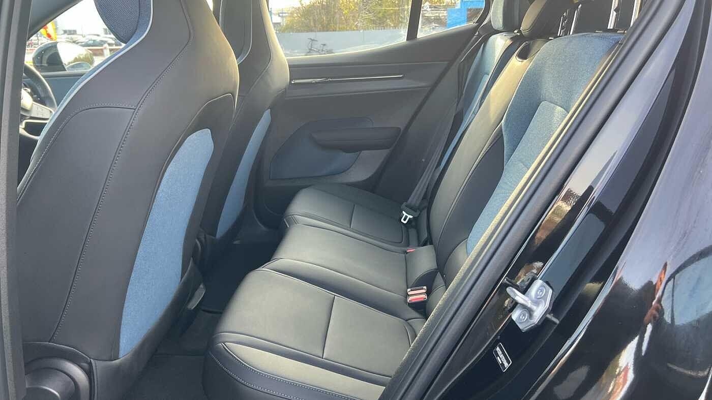 Used Volvo EX30 2025 for sale - 77574103: Photo 33