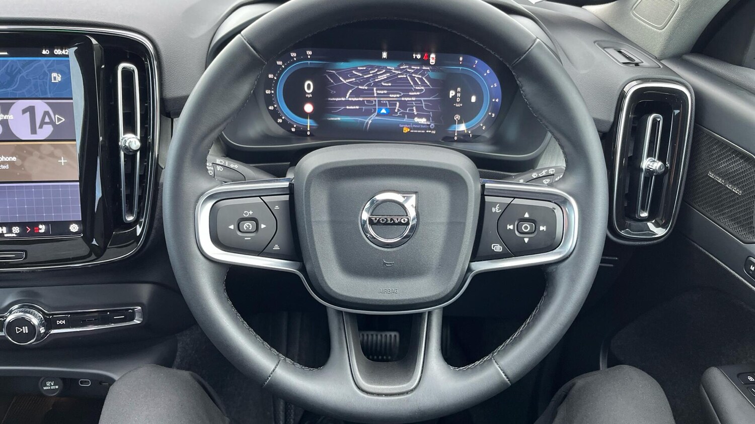 Used Volvo XC40 for sale - 77586455: Photo 10