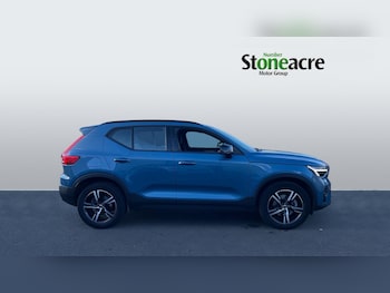 Used Volvo XC40 2023 for sale - 76349172: Photo
