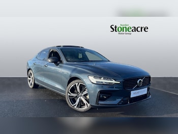 2023 (73) - Ultimate B5 AWD Mild hybrid 4-Door