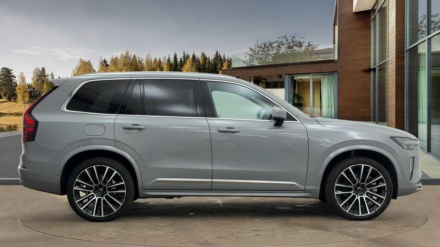 Used Volvo XC90 2025 for sale - 76349104: Photo 2