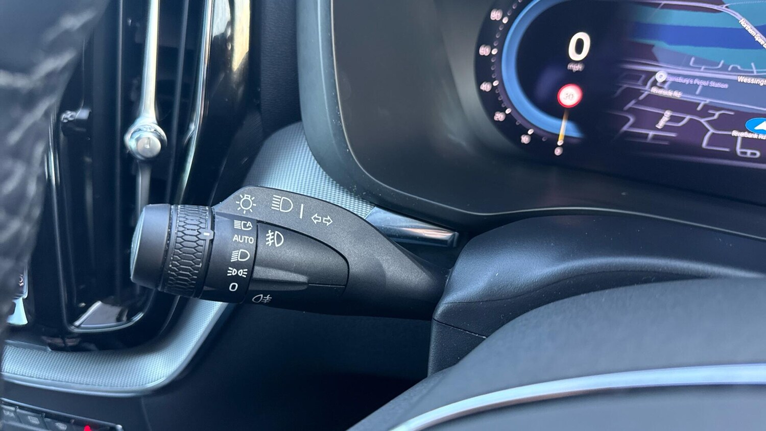 Used Volvo XC60 for sale - 77455690: Photo 25