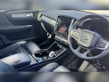 Used Volvo XC40 2023 for sale - 79279972: Photo
