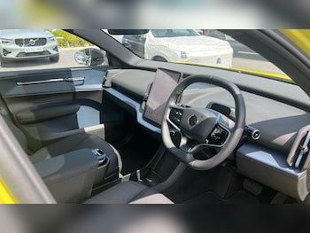 Used Volvo EX30 2025 for sale - 79093103: Photo