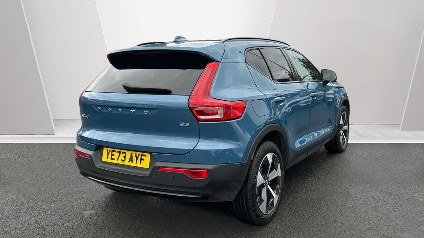 Used Volvo XC40 2024 for sale - 77478859: Photo 2