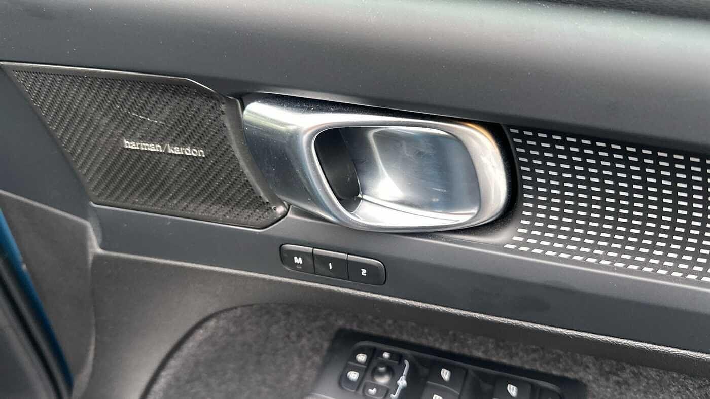 Used Volvo XC40 2024 for sale - 77478859: Photo 29