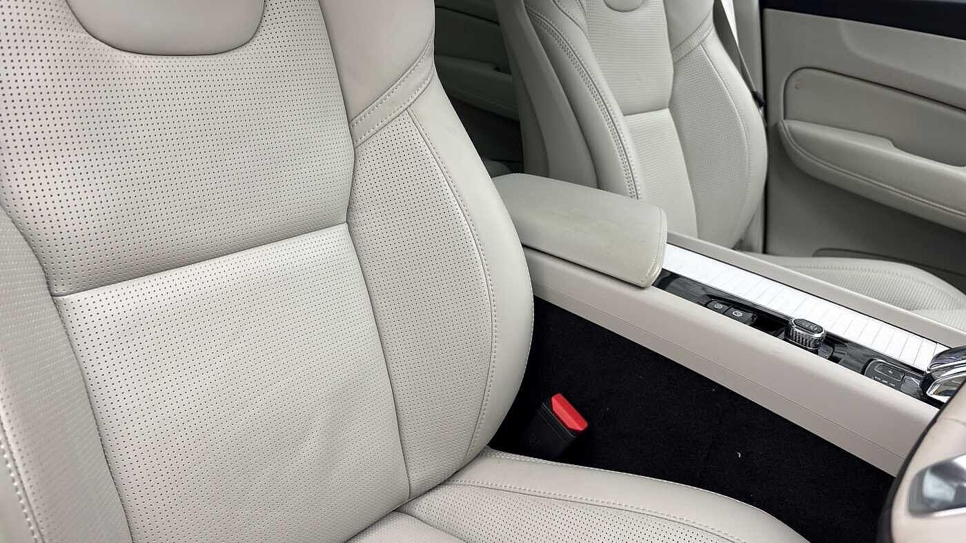 Used Volvo XC60 2025 for sale - 77344256: Photo 29