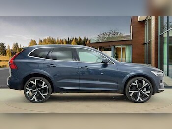 Used Volvo XC60 2025 for sale - 77344256: Photo