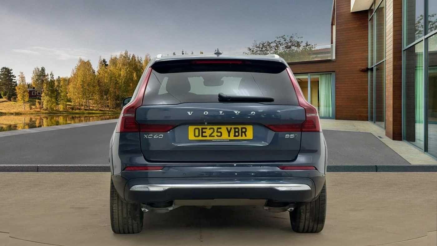 Used Volvo XC60 2025 for sale - 77344256: Photo 4