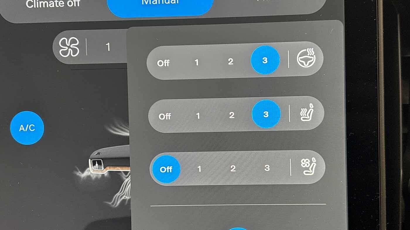 Used Volvo XC60 2025 for sale - 77344256: Photo 41