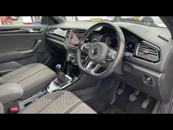 Used Volkswagen T-Roc 2021 for sale - 75059876: Photo