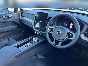 Used Volvo XC60 2026 for sale - 77633619: Photo