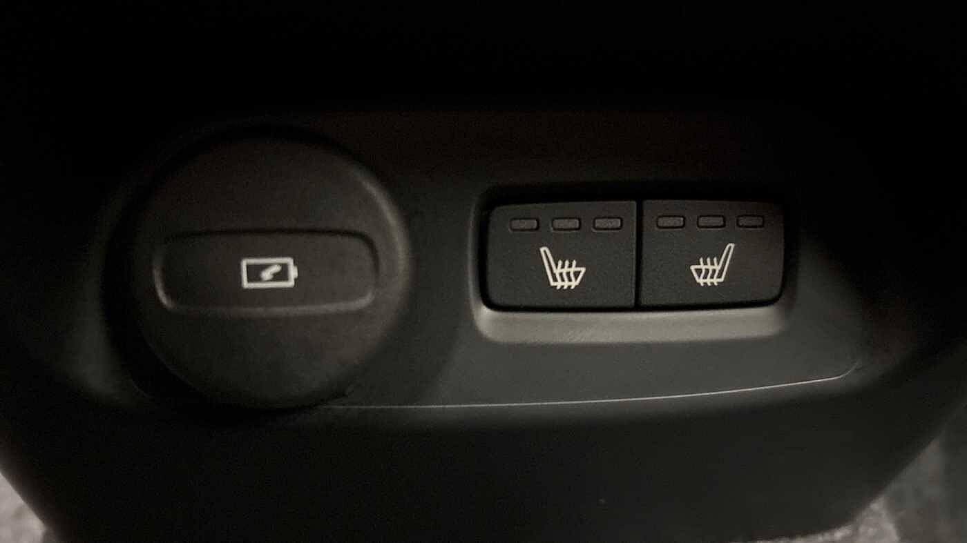 Used Volvo XC40 2025 for sale - 76409186: Photo 17