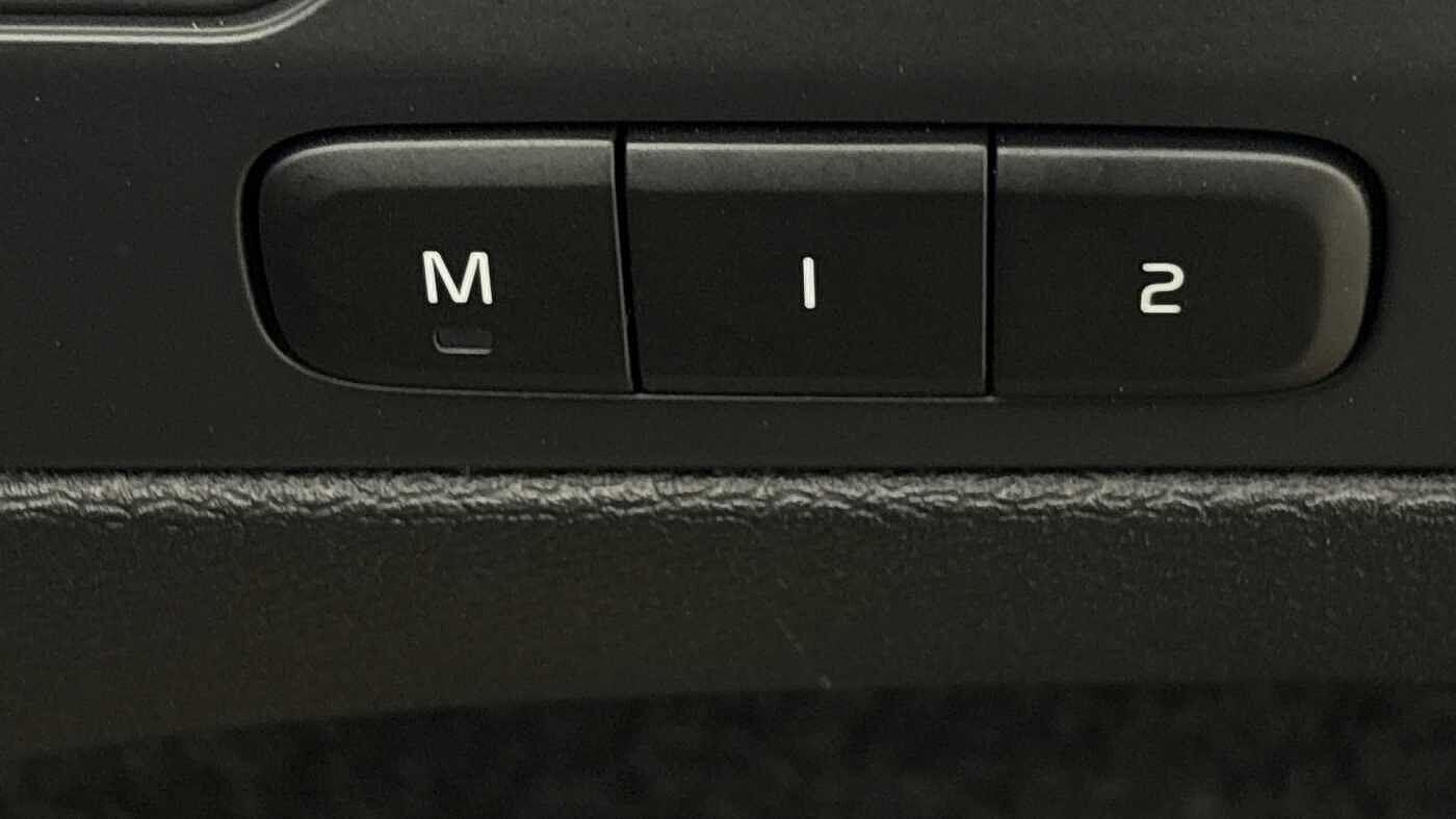 Used Volvo XC40 2025 for sale - 76409186: Photo 25