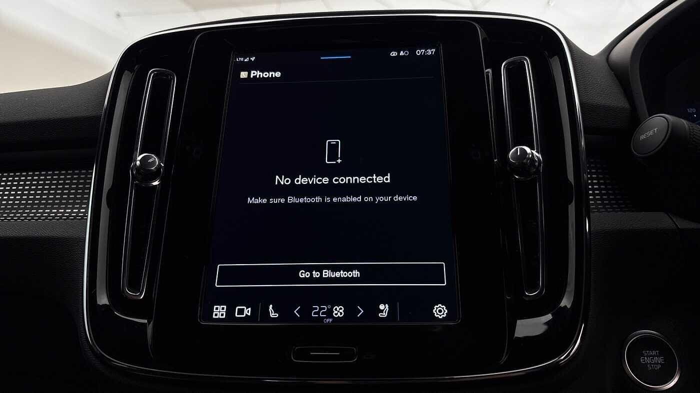 Used Volvo XC40 2025 for sale - 76409186: Photo 37