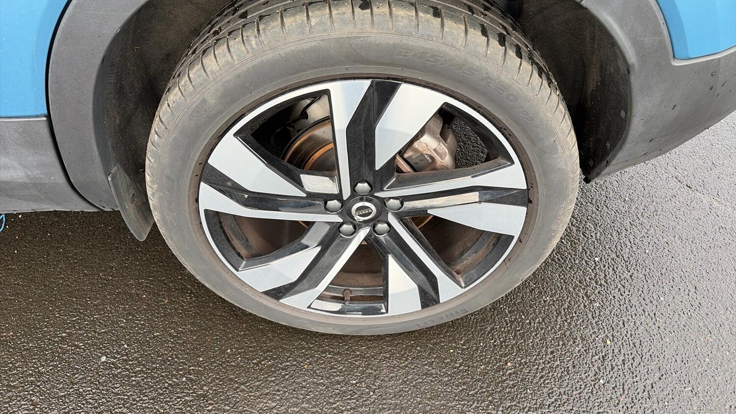 Used Volvo XC40 2025 for sale - 76409186: Photo 44