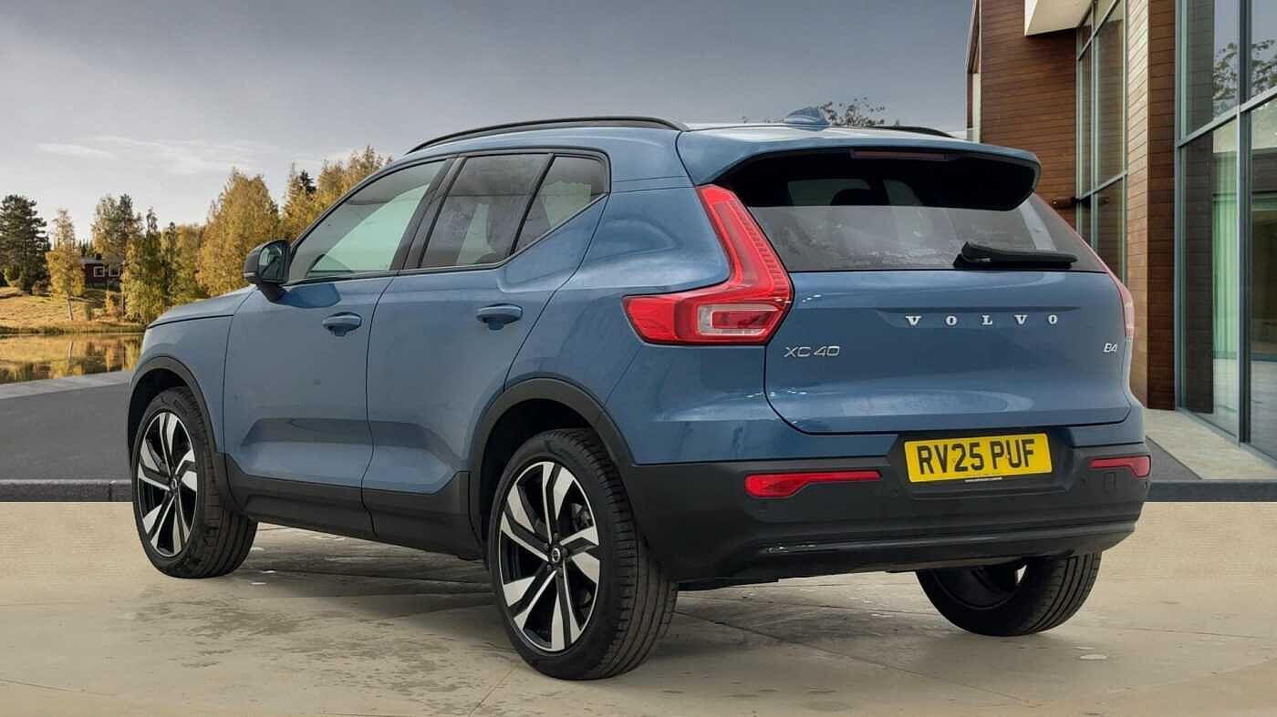 Used Volvo XC40 2025 for sale - 76409186: Photo 5