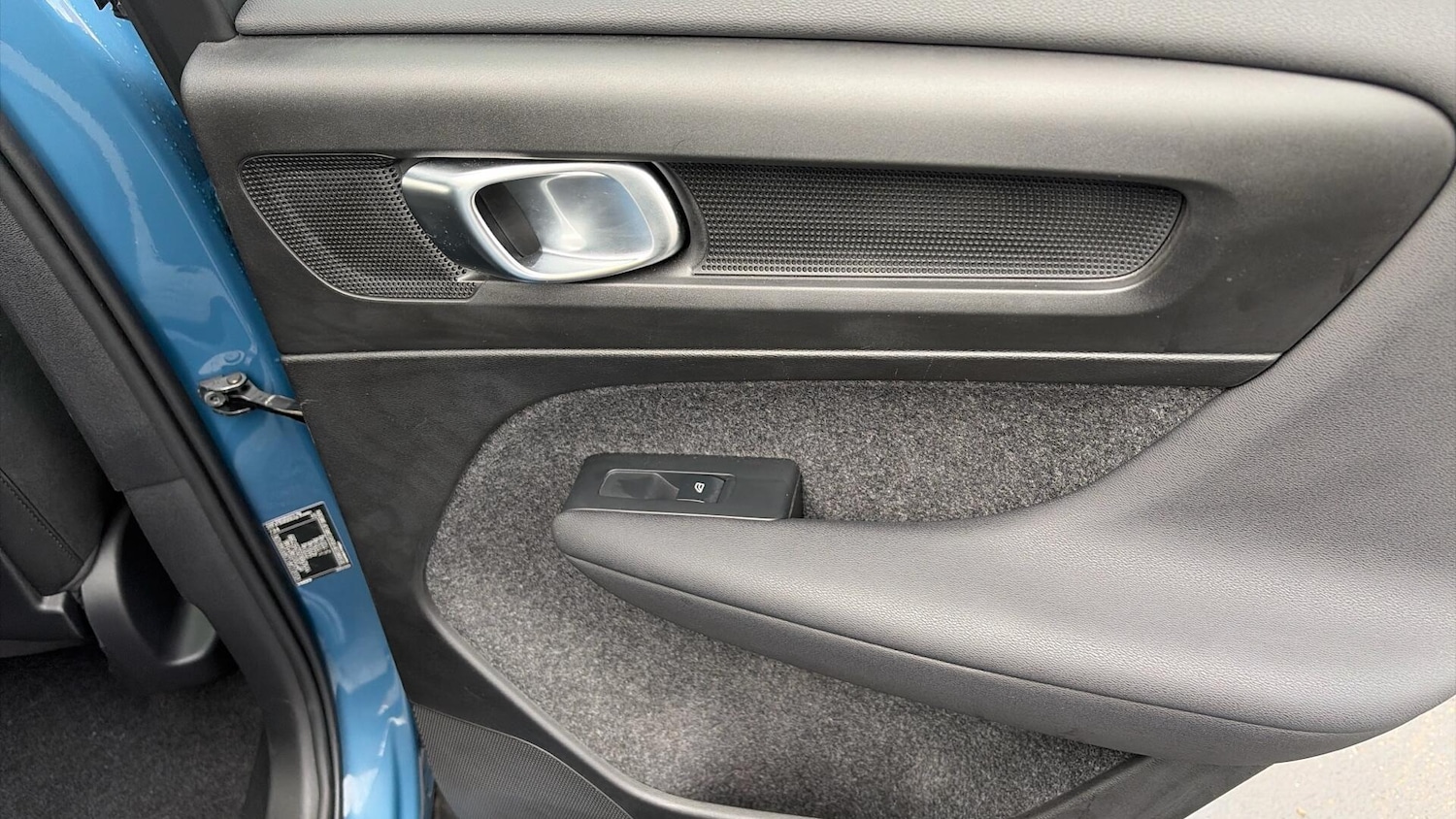 Used Volvo XC40 2025 for sale - 76409186: Photo 56