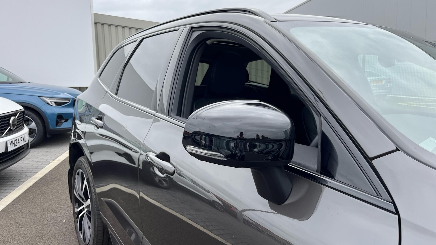 Vehicle 42