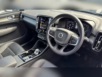 Used Volvo XC40 2021 for sale - 79609028: Photo