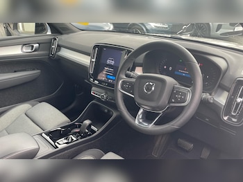 Used Volvo XC40 2023 for sale - 78763261: Photo
