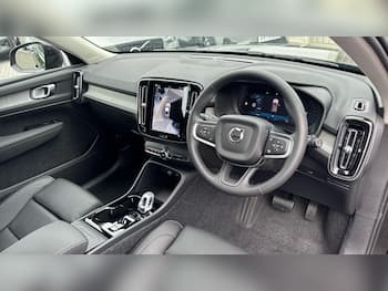 Used Volvo XC40 2026 for sale - 79621686: Photo