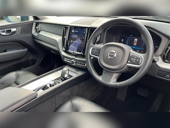 Used Volvo XC60 2023 for sale - 75622766: Photo
