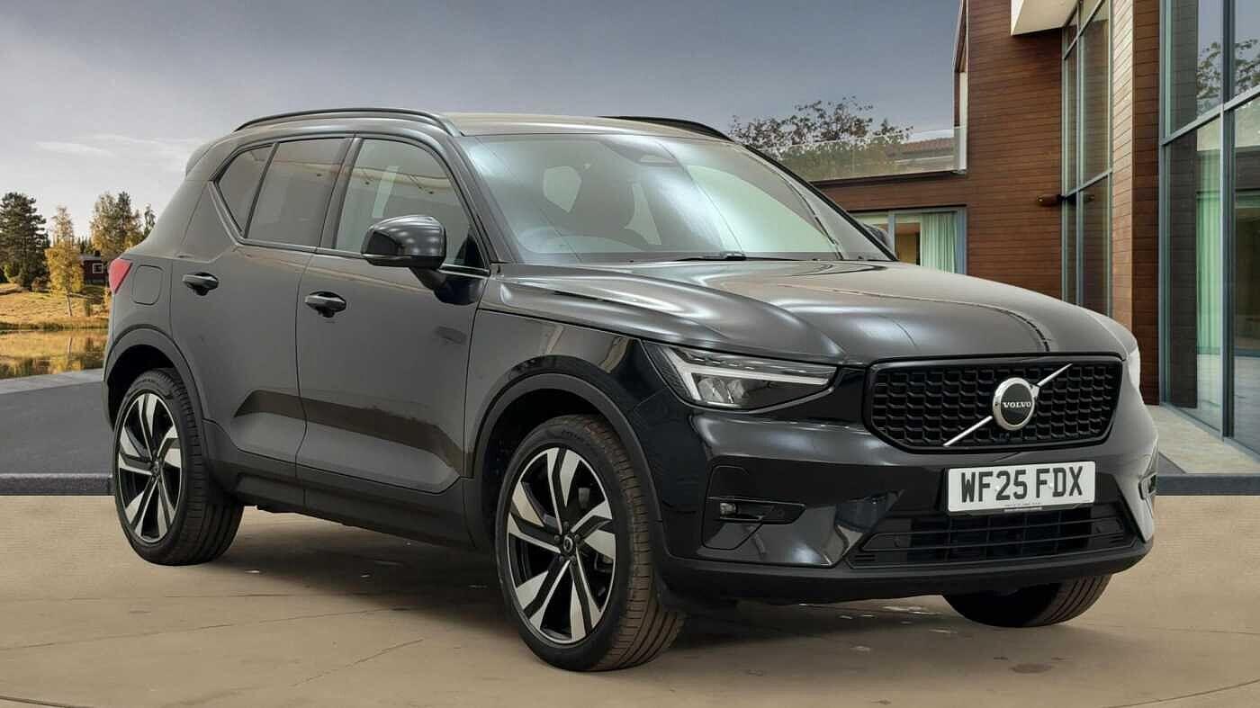 Used Volvo XC40 2025 for sale - 76408725: Photo 1