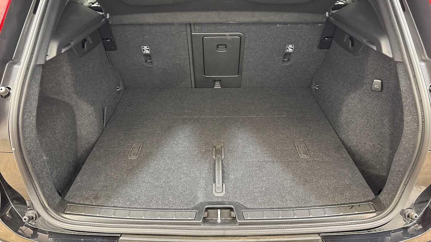 Used Volvo XC40 2025 for sale - 76408725: Photo 14