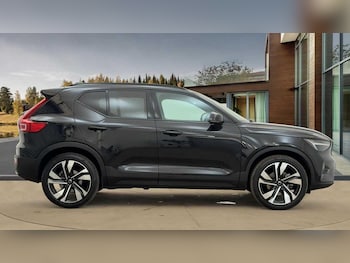 Used Volvo XC40 2025 for sale - 76408725: Photo