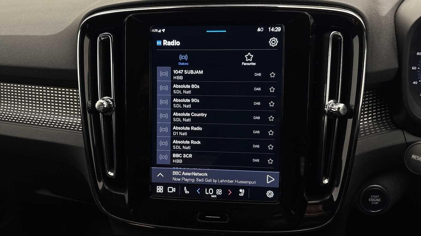 Used Volvo XC40 2025 for sale - 76408725: Photo 37