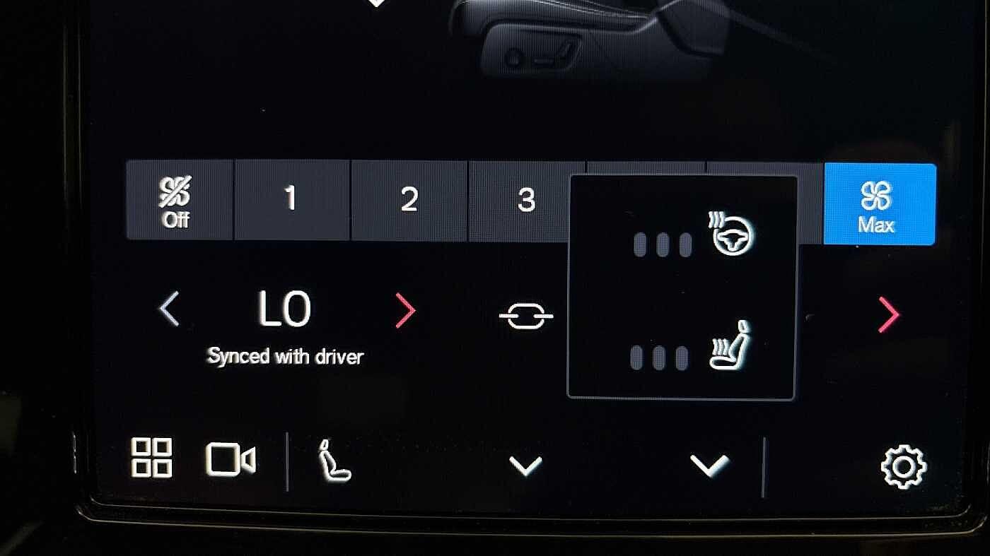 Used Volvo XC40 2025 for sale - 76408725: Photo 41