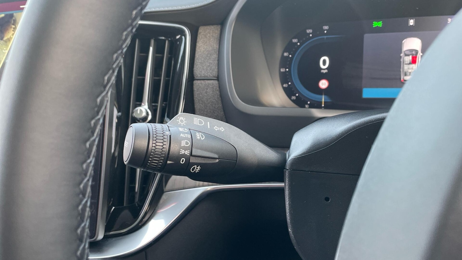 Used Volvo XC90 2025 for sale - 77120283: Photo 20