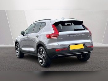 Used Volvo XC40 2026 for sale - 79093527: Photo