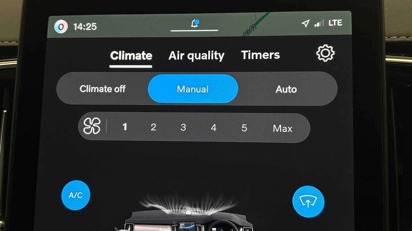 Used Volvo XC90 2025 for sale - 78127532: Photo 40