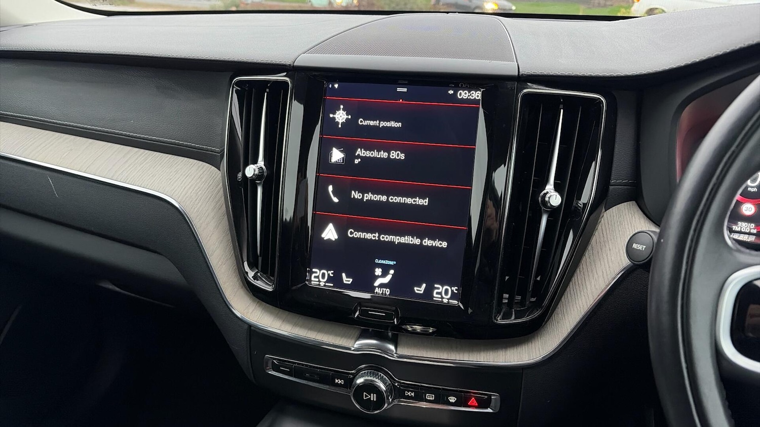 Used Volvo XC60 2021 for sale - 77029133: Photo 12