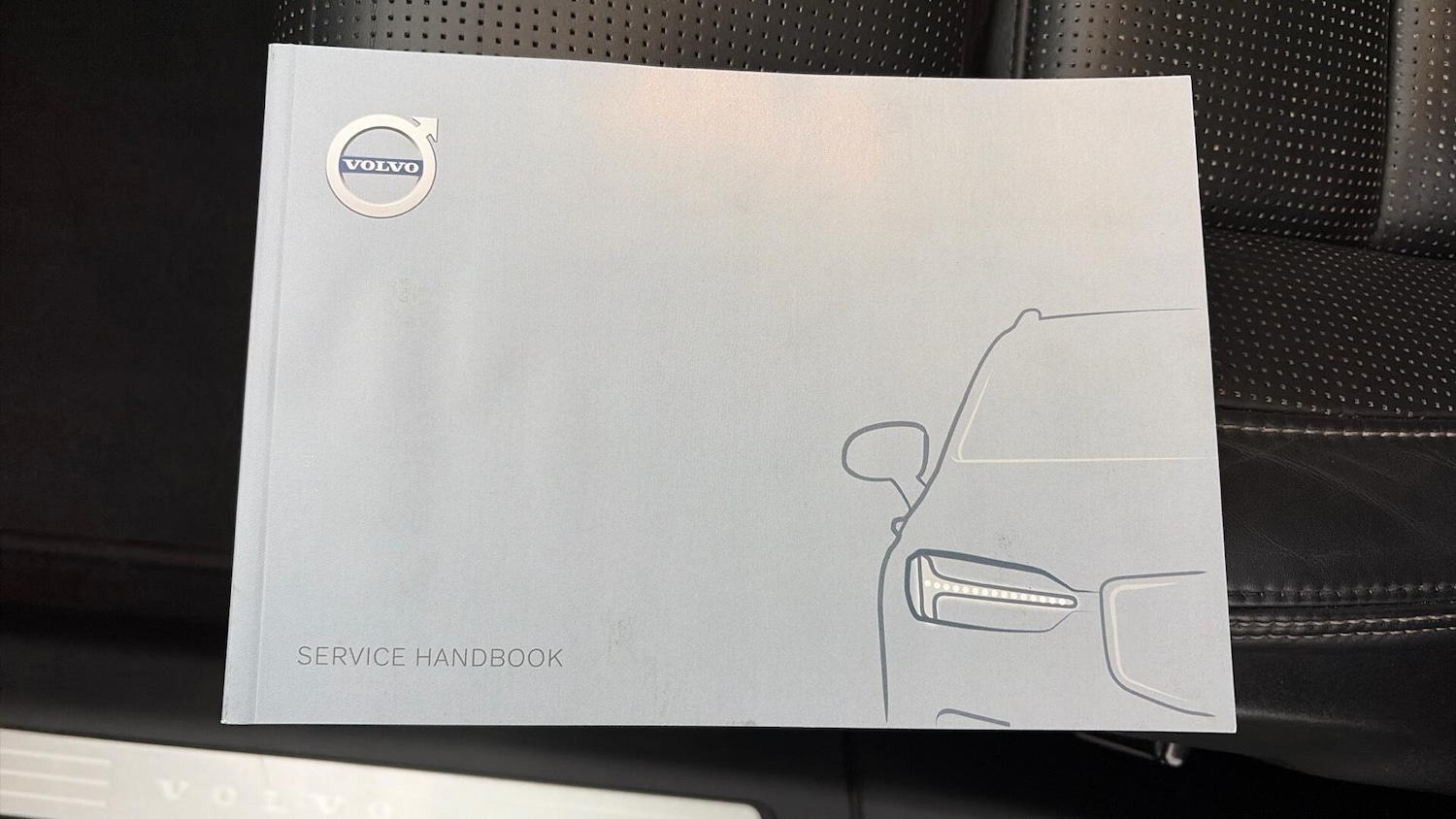 Used Volvo XC60 2021 for sale - 77029133: Photo 15