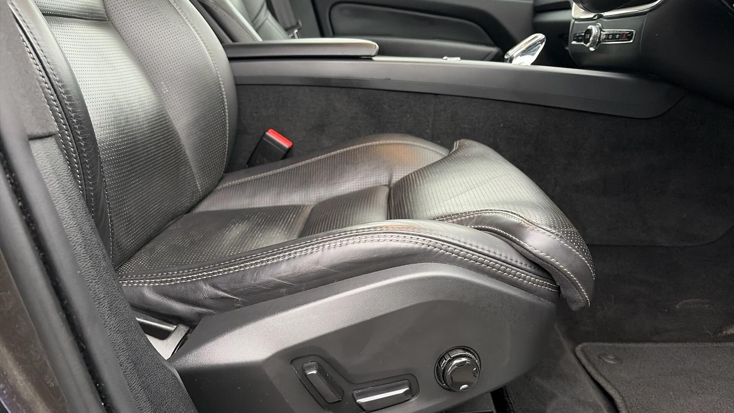 Used Volvo XC60 2021 for sale - 77029133: Photo 30