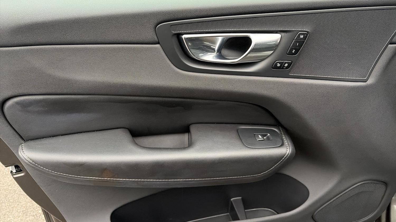 Used Volvo XC60 2021 for sale - 77029133: Photo 45